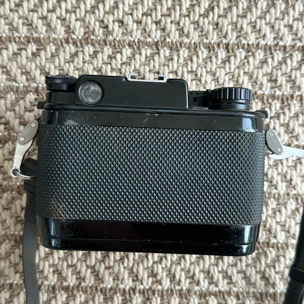 Lot of Nikonos underwater film camera and lenses